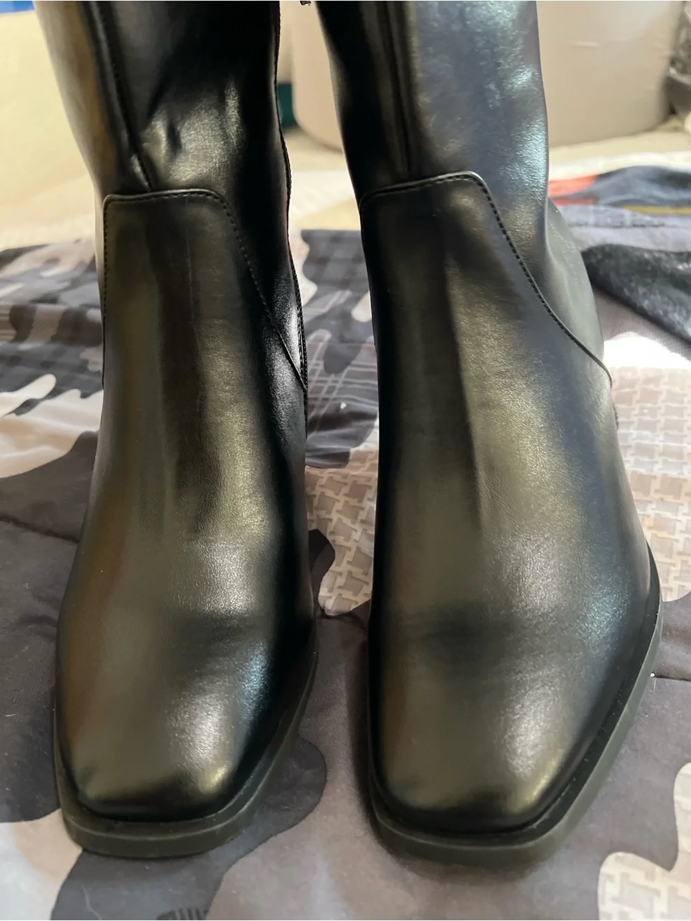 N/A classic black